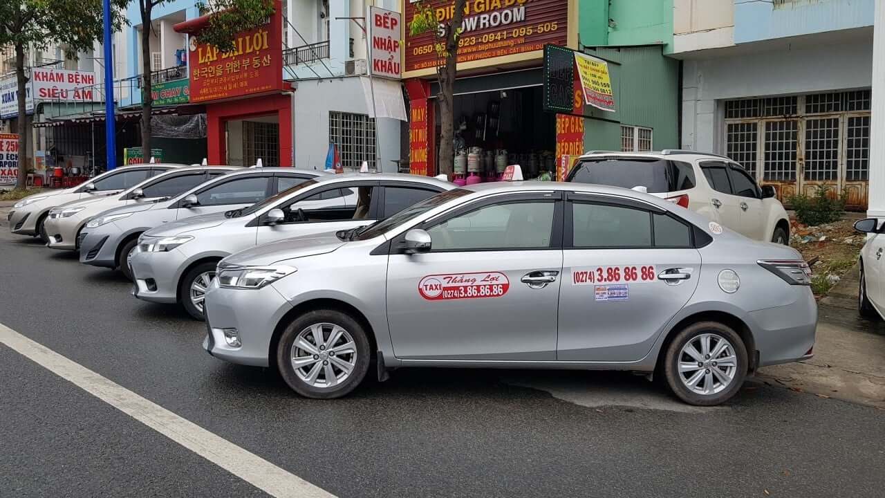 Hệ thống Taxi Thắng Lợi