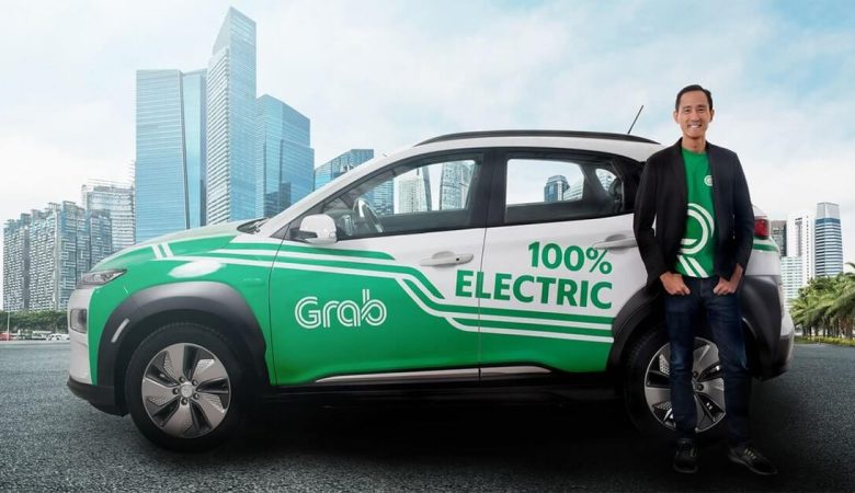 Grab car sẵn sàng phục vụ khách