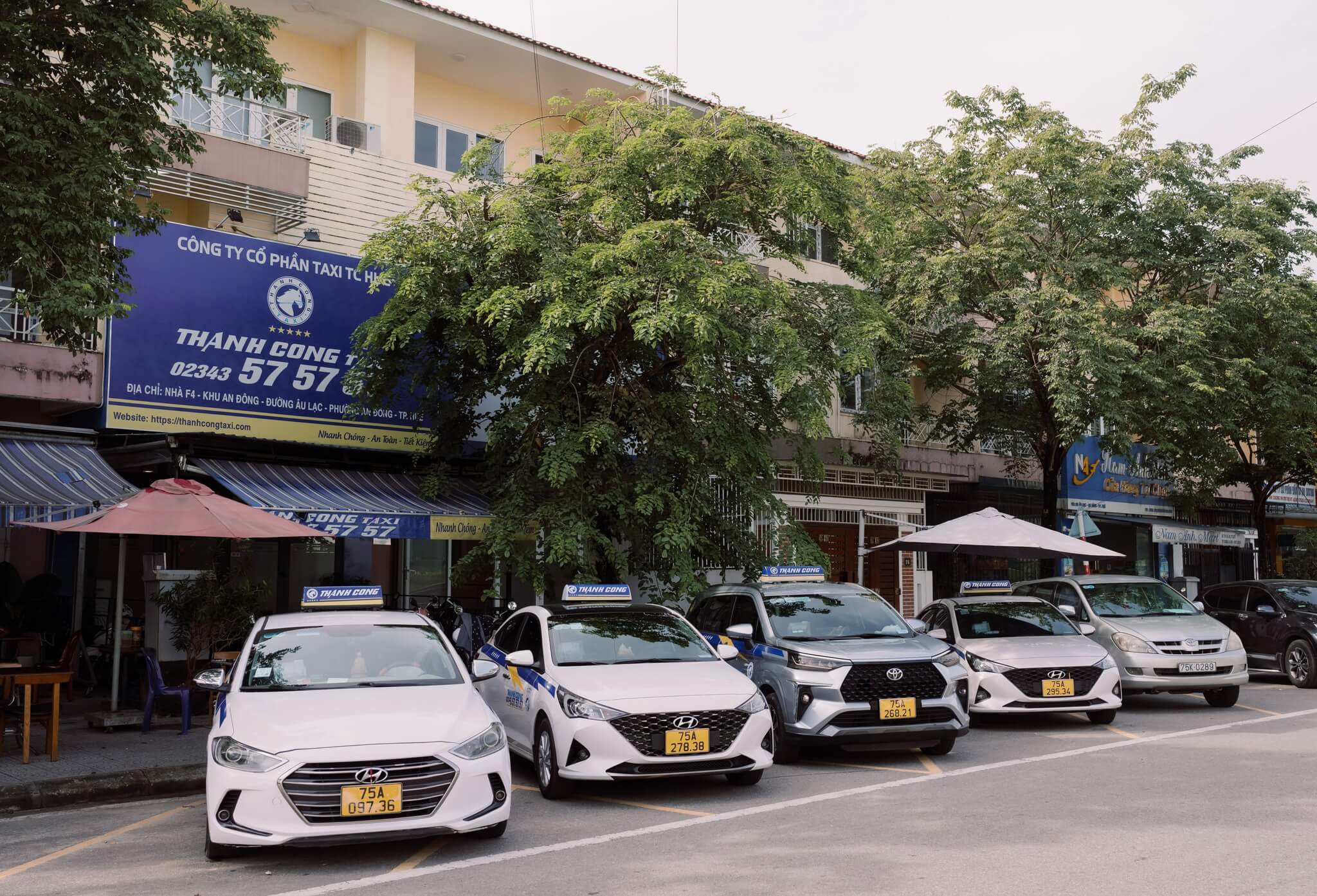 Hệ thống xe taxi Thành Công Huế