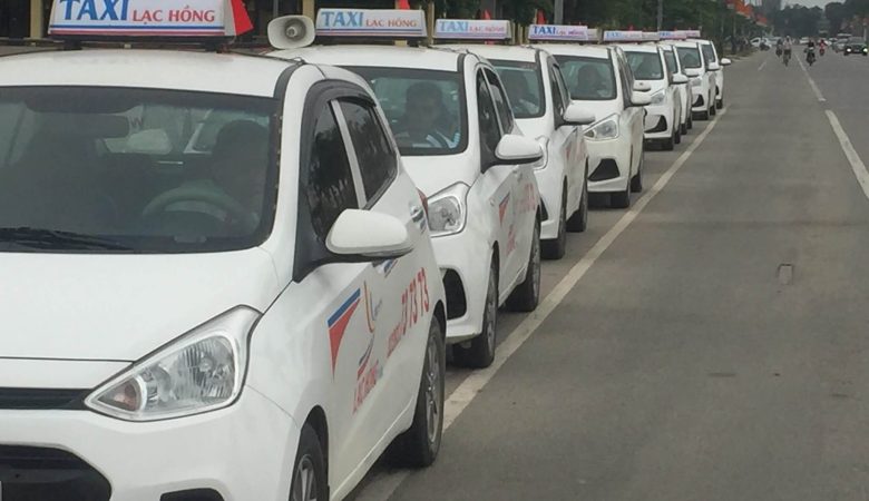 Hệ thống taxi Lạc Hồng