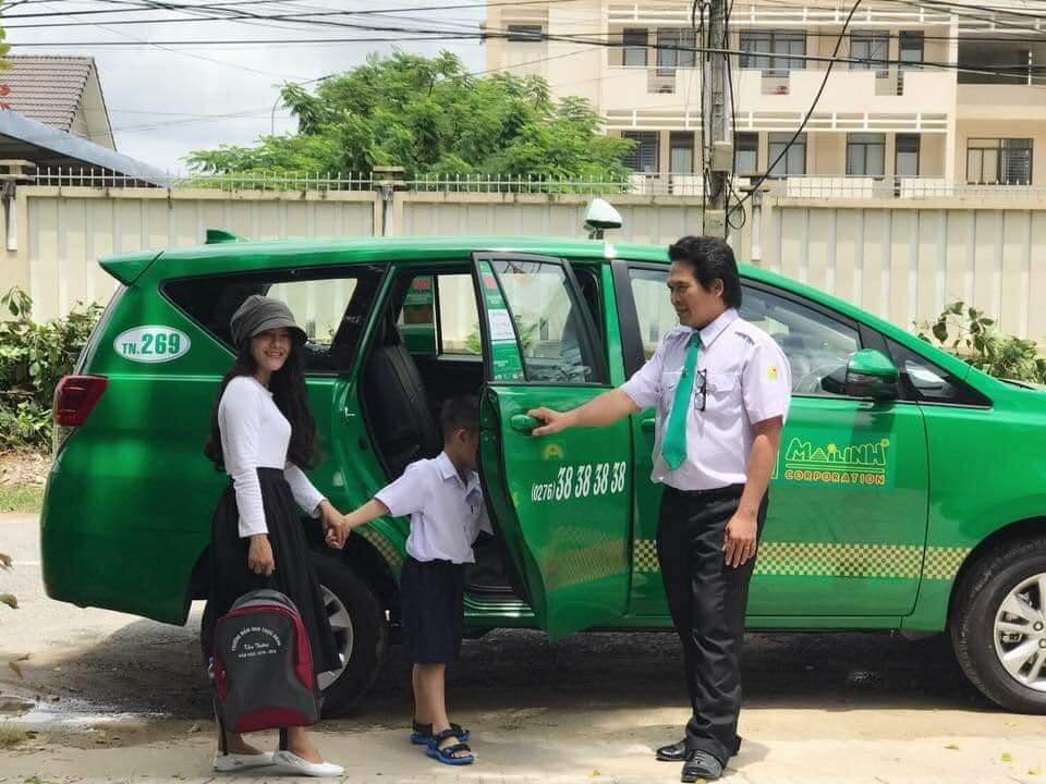 Taxi Mai Linh sẵn sàng phục vụ khách