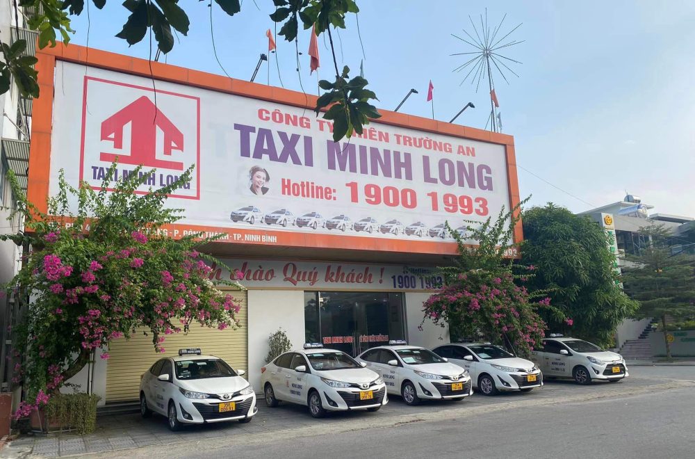 Hãng taxi Minh Long