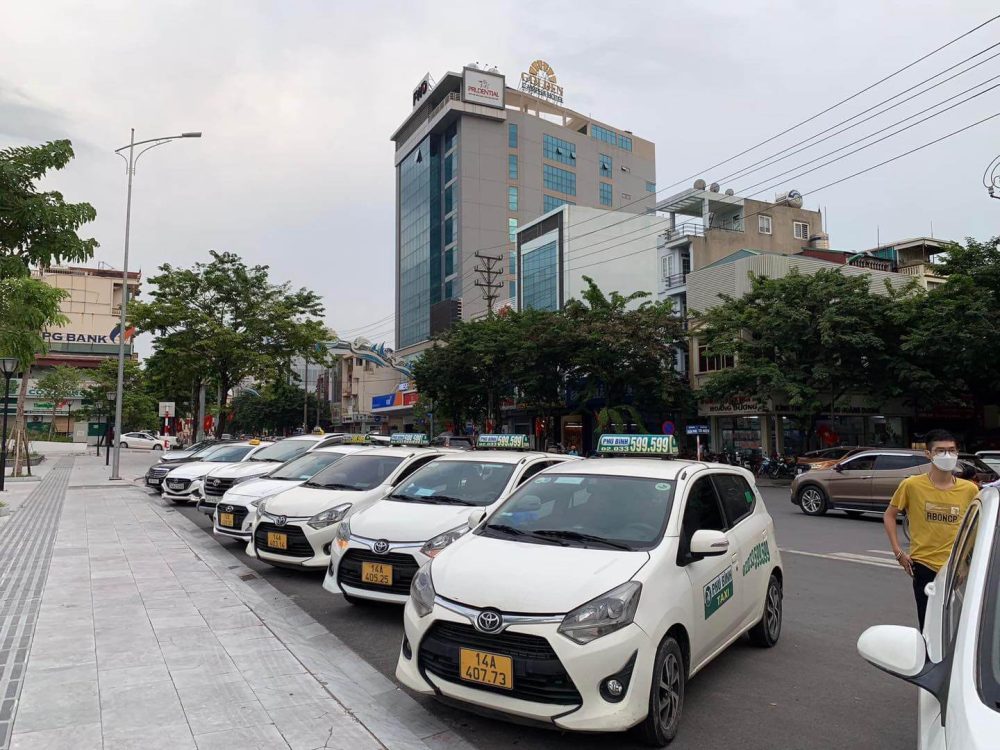 Hệ thống xe taxi Phú Bình