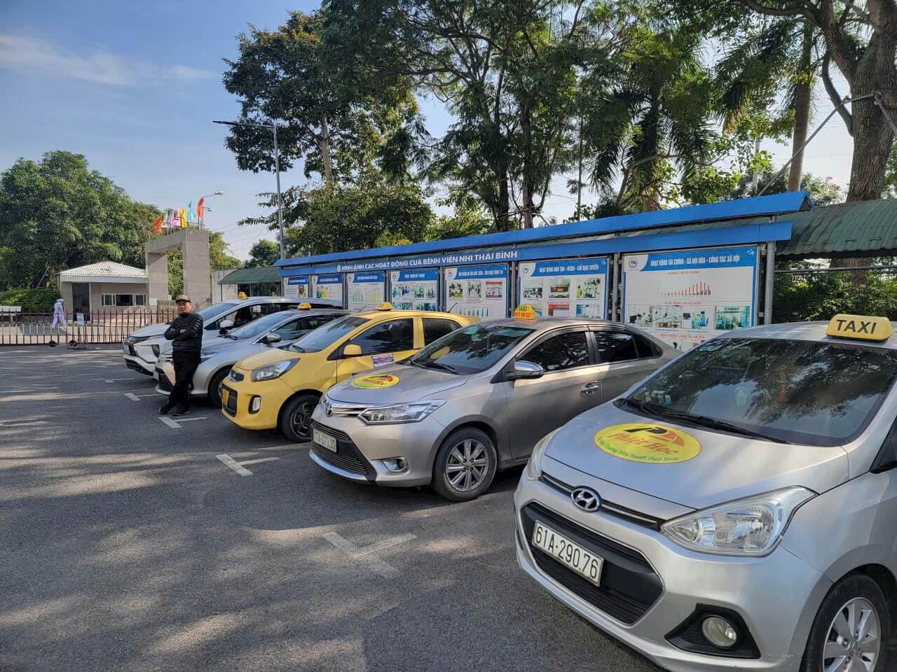 Phiệt Học taxi