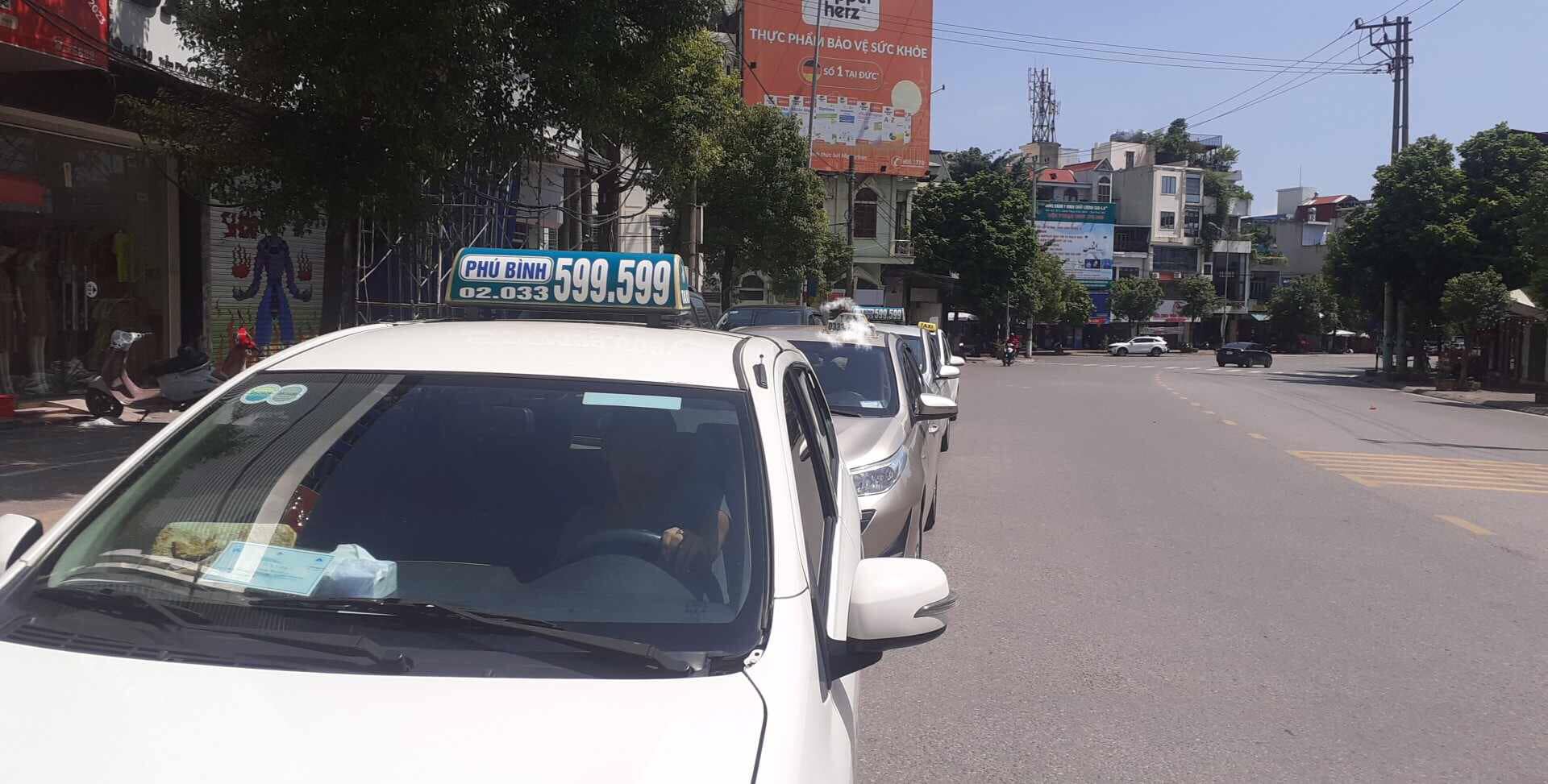 Phú Bình taxi sẵn sàng phục vụ khách