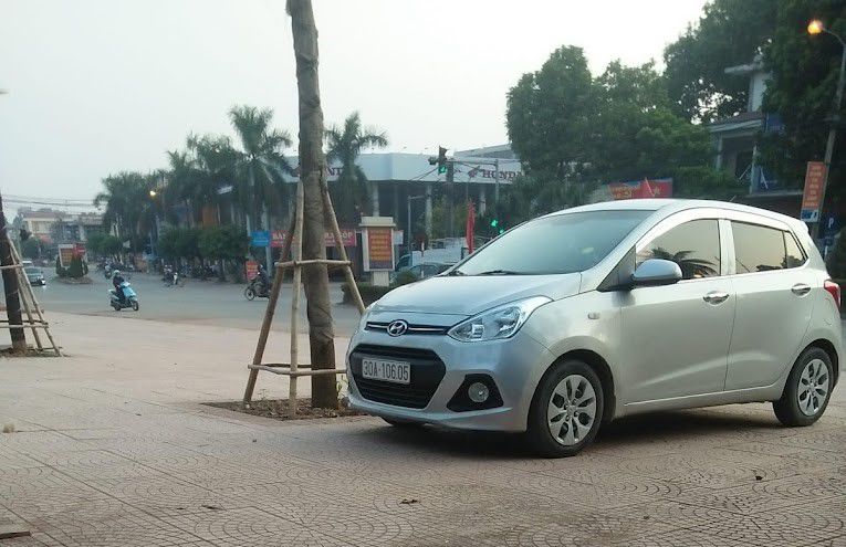 Xe taxi Mạnh Huyền