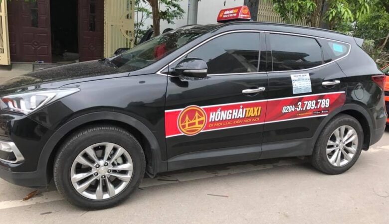 Xe taxi Hồng Hải