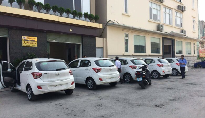 Cung cấp nhiều dịch vụ di chuyển bằng xe taxi