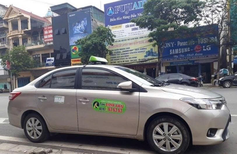 Oanh Khải taxi